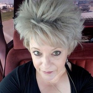 Meet your Posher, Posh